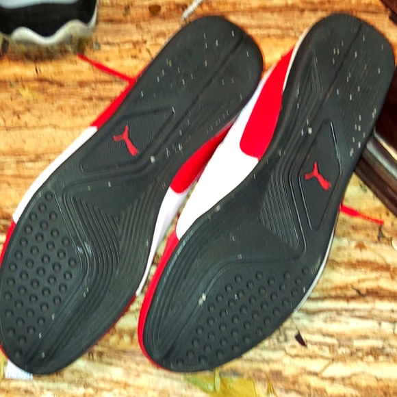 Red Puma Ferrari Forenza Flats - Picture 13 of 14